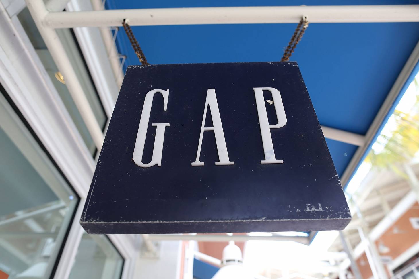 stores owned by gap